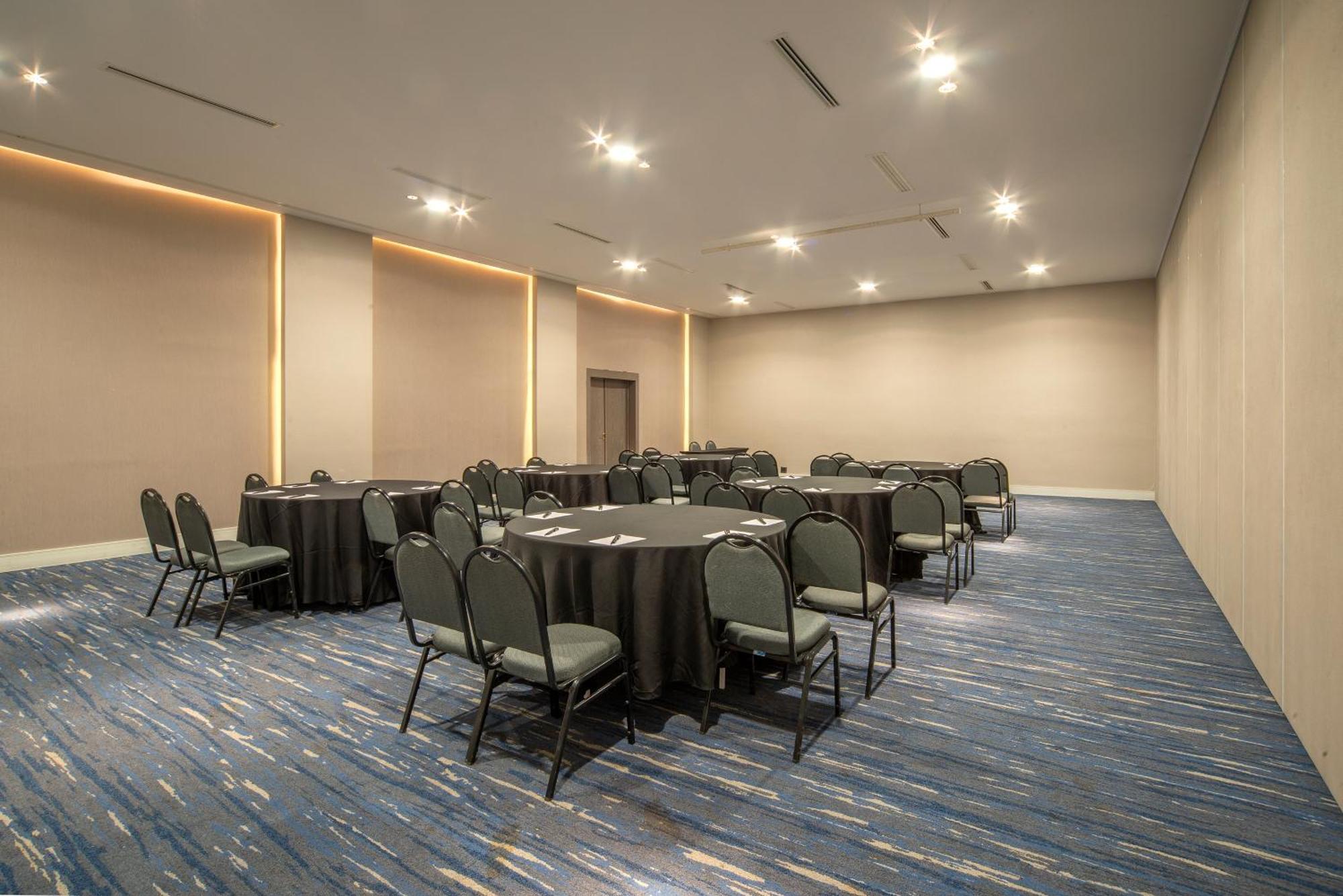 فندق Lifestyle Laghetto Collection ريو دي جانيرو المظهر الخارجي الصورة Meeting room